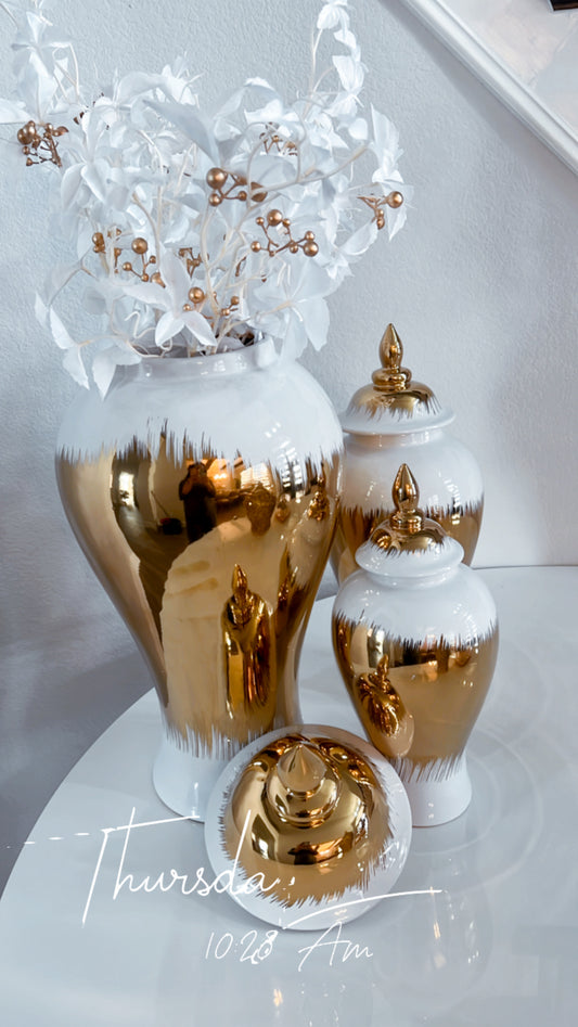 White and Gold Ginger Jar (3 Sizes)