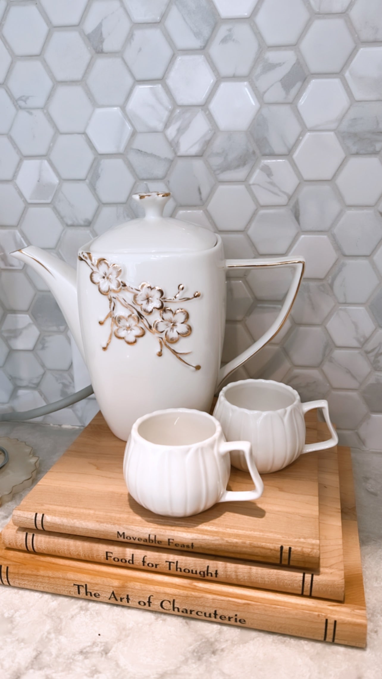 White and Gold lidded Teapot w/ Floral Details