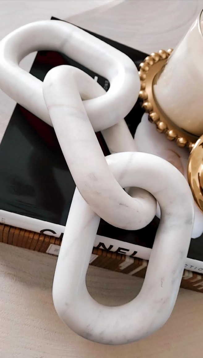 Marble Chain Decor
