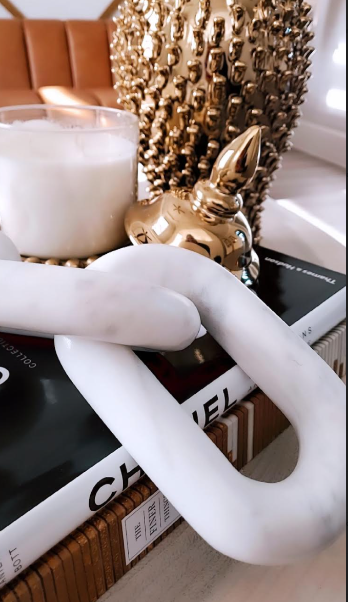 Marble Chain Decor