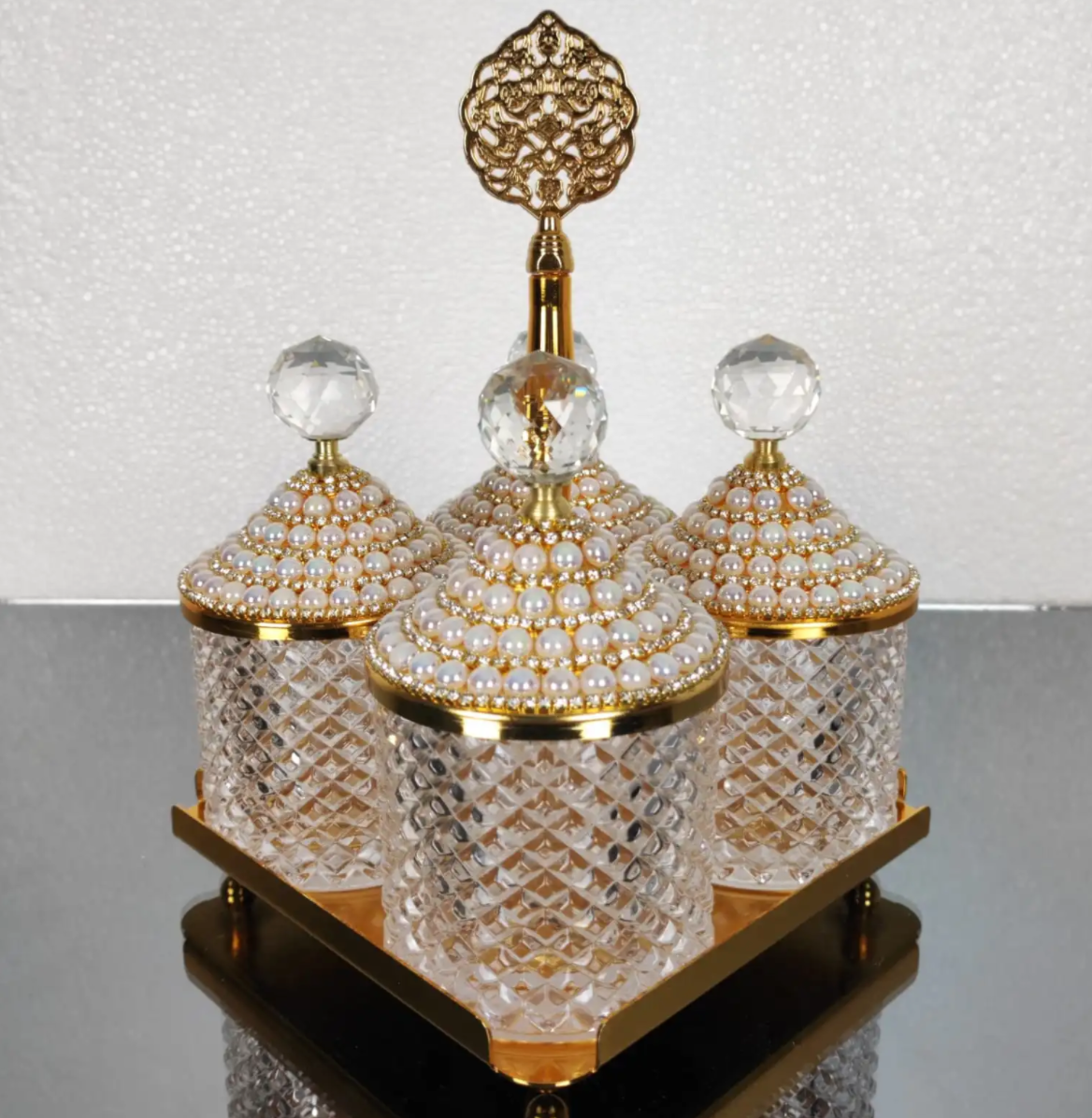 Gold Pearl 4 Pcs Spices Hammered Canister with Stand Set