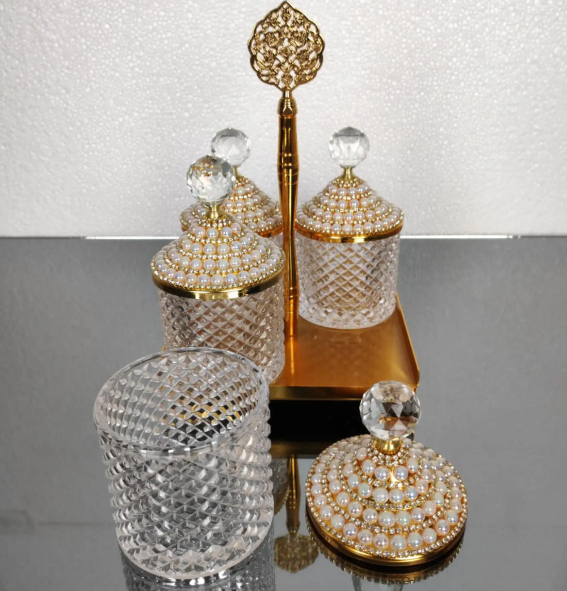Gold Pearl 4 Pcs Spices Hammered Canister with Stand Set
