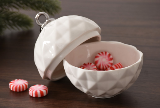 Silver and White Ornament Bowl ( 2 Sizes)