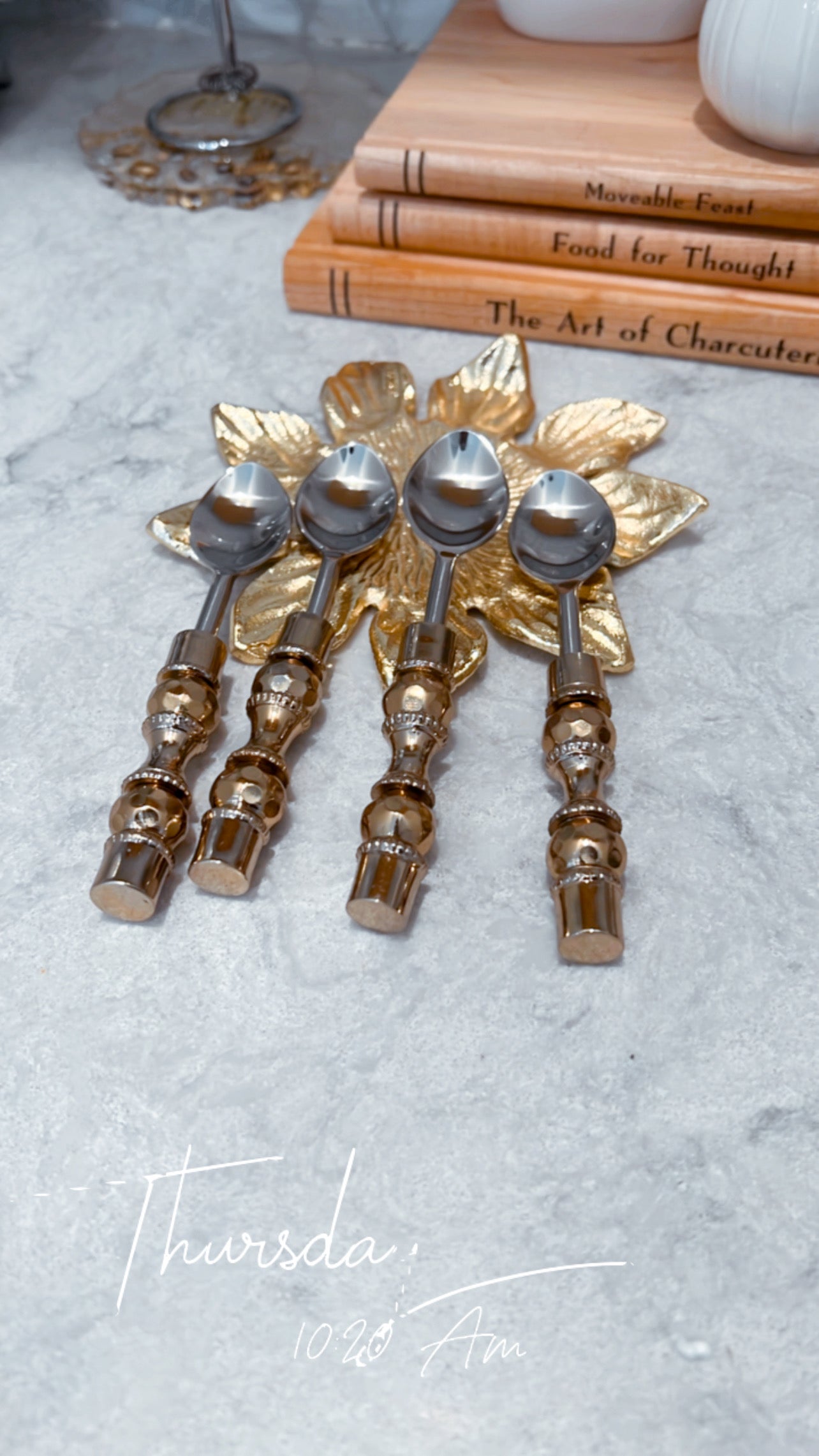 Set of 4 Gold Detailed Tea Spoons (2 Colors)