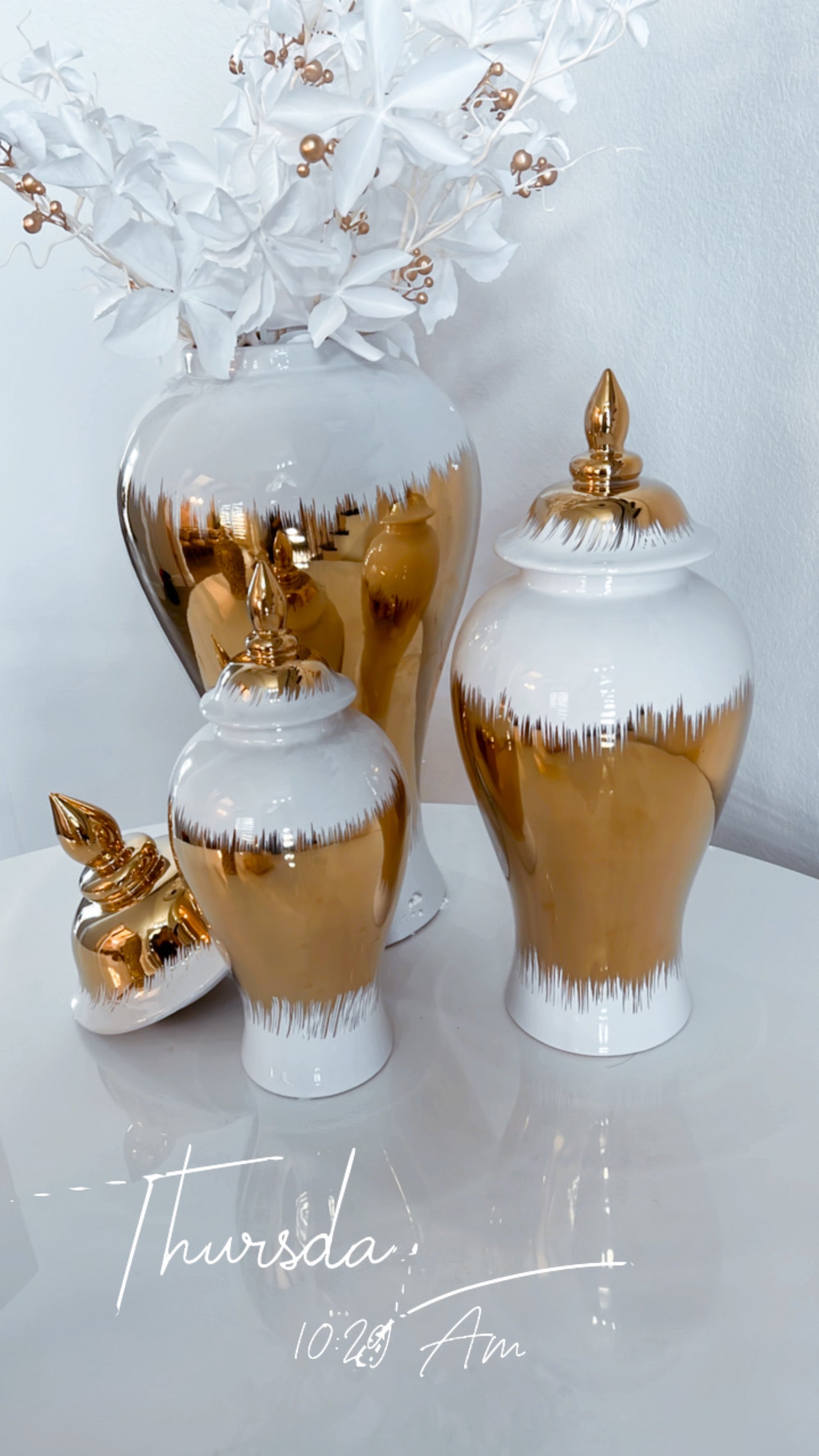 White and Gold Ginger Jar (3 Sizes)