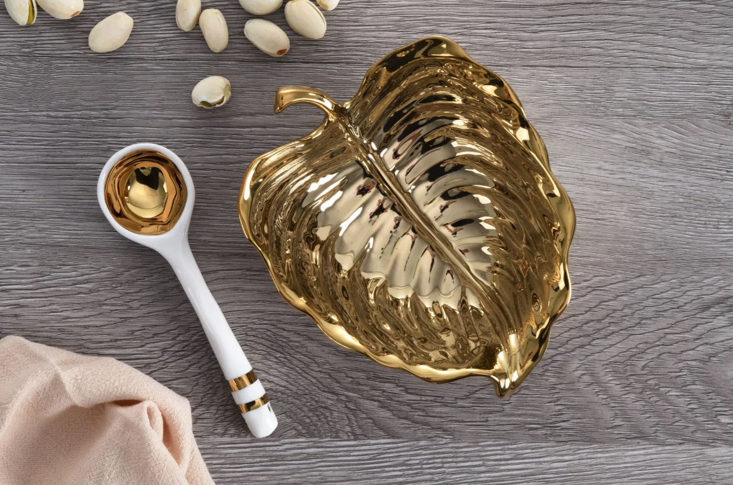 Gold Leaf Snack Bowl with Spoon Set